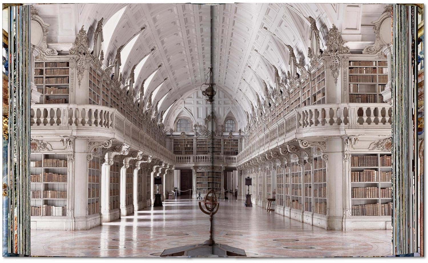 Massimo Listri. The World's Most Beautiful Libraries. 40th Ed. - Image 2