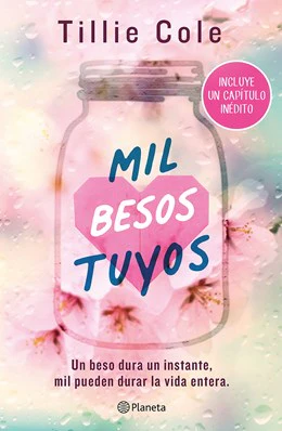 Mil besos tuyos (A Thousand Boy Kisses Spanish Edition) (Booket)