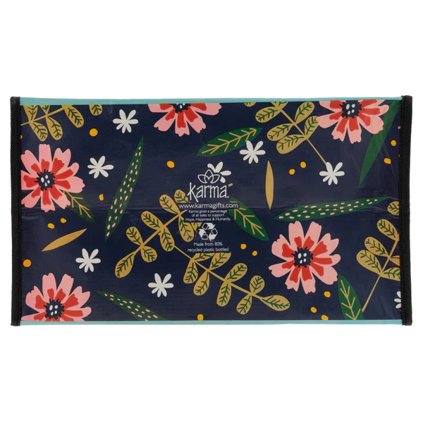 Karma Recycled Large Gift Bag: Best Day Ever - Image 3
